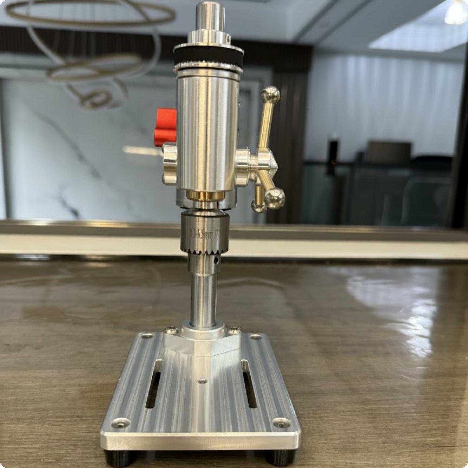 Drill Press - Trapano da Banco di Precisione Portatile